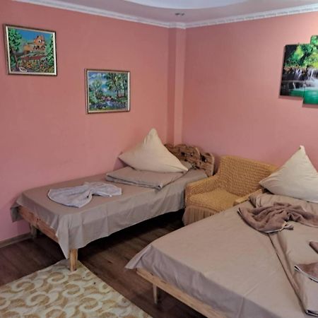 Садиба" У Василя" Bed & Breakfast Volovets Room photo